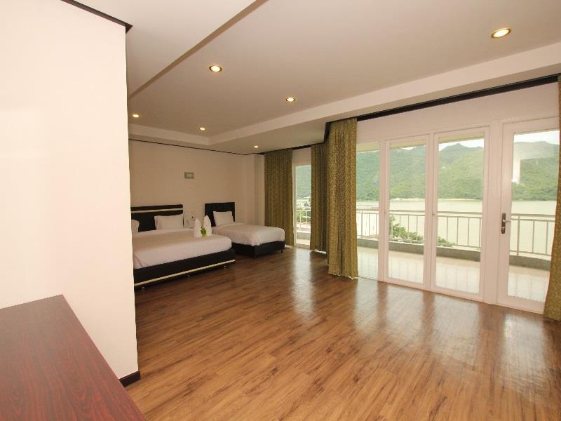 Hotel Kan Kanchanaburi Esterno foto