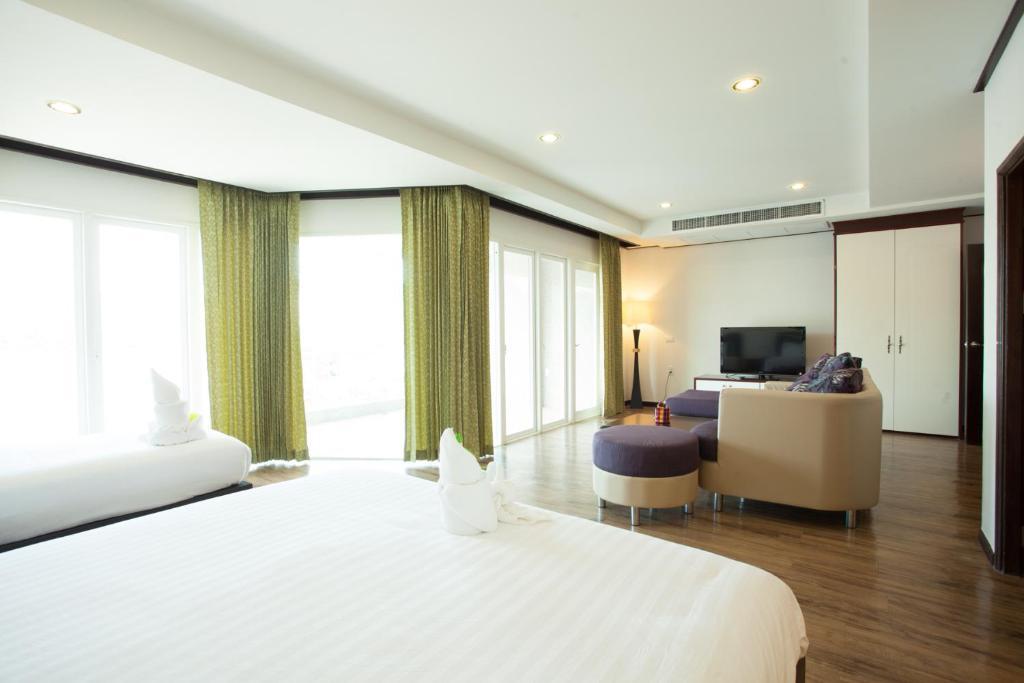 Hotel Kan Kanchanaburi Esterno foto